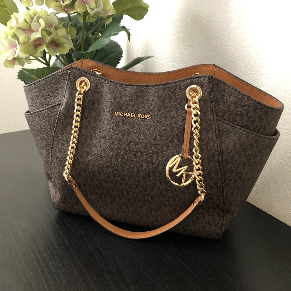 MICHAEL KORS JET SET TRAVEL LARGE SHOULDER TOTE